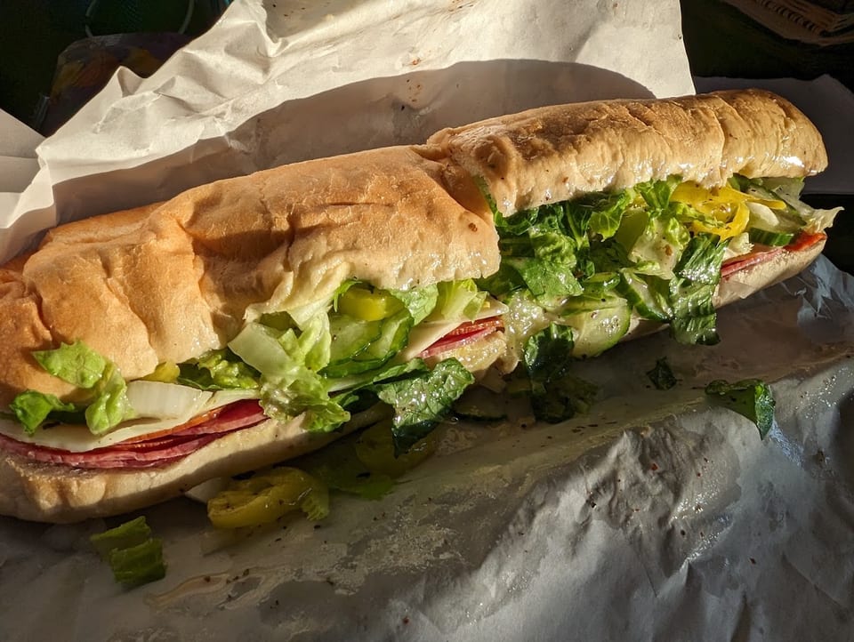 Hillview Market & Deli