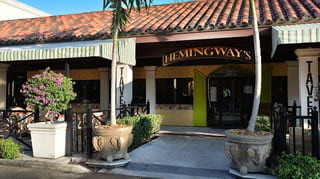 Hemingways Tavern