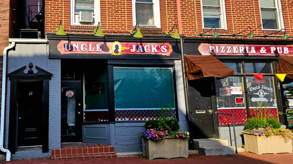 Uncle Jack's Pizzeria Pub