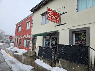 Buds Eastside Liquor