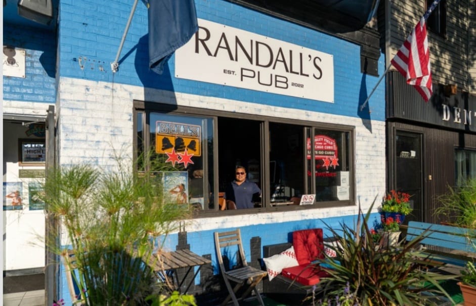 Randalls Pub