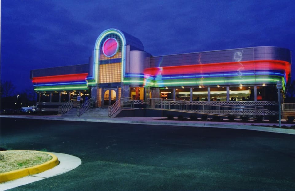Amphora Diner Deluxe
