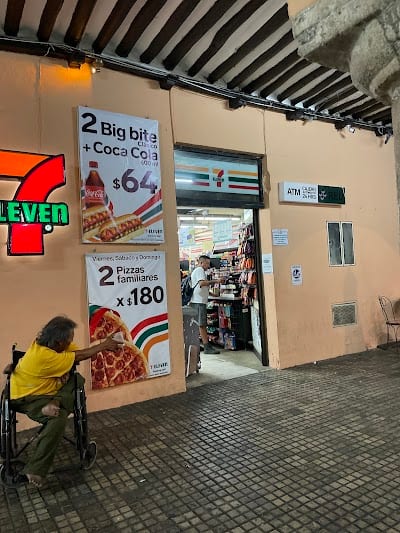 7- Eleven