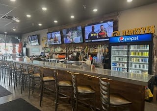 Wise Guys Pizza & Pub