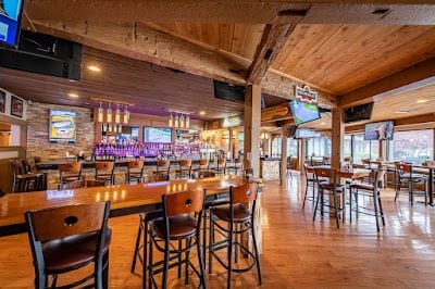 Boomerang Bar And Grill