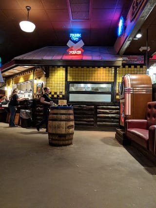 Logan's Roadhouse