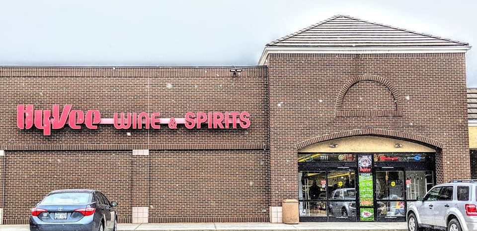 Hy Vee Wine & Spirits