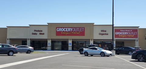 Grocery Outlet Bargain Market