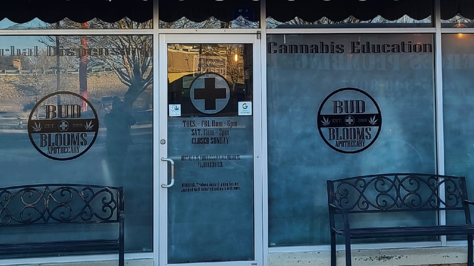 Bud and Blooms Apothecary