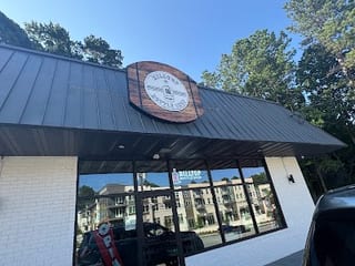 Hilltop Bottle Shop