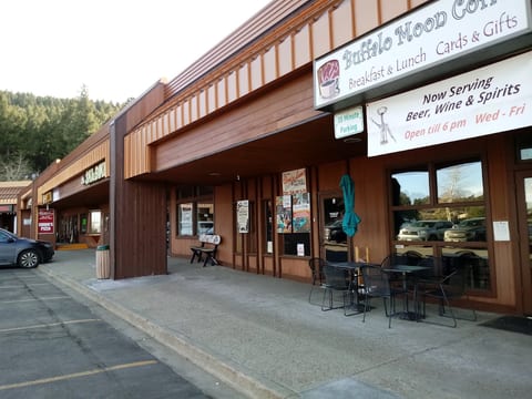 Genesee Country Store & Candy Land