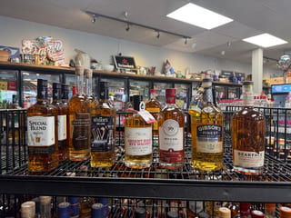 Clayburn Liquor Store