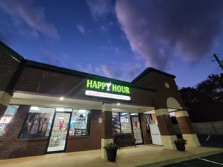 Happy Hour Cigar Wine Sp