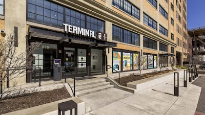 Terminal 21