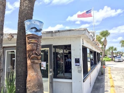 Earls Hideaway Lounge Inc