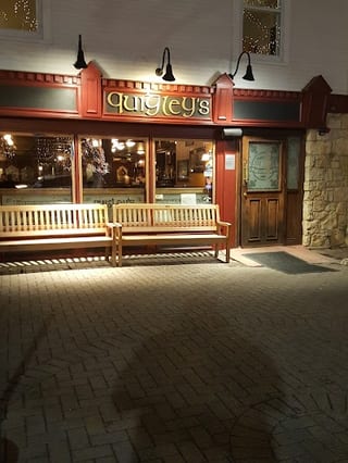 Quigleys Irish Pub