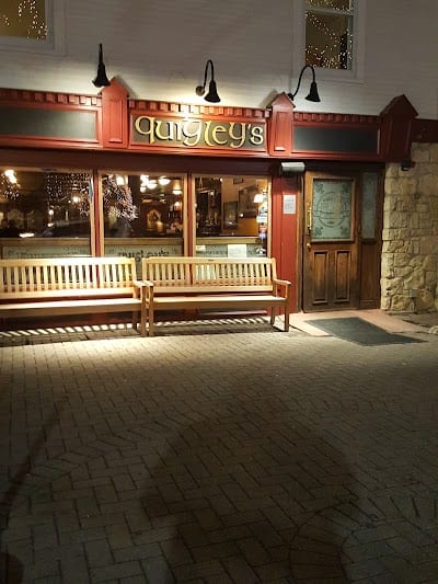 Quigleys Irish Pub