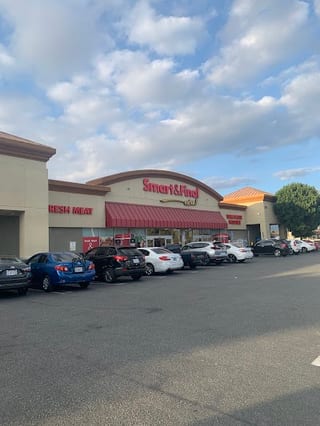 Smart & Final Extra #321