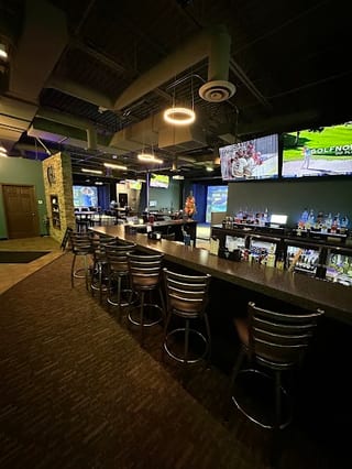 Clubhouse Indoor Golf The