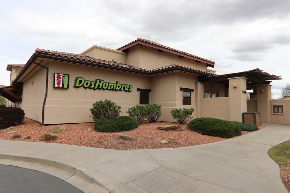 Dos Hombres Restaurant