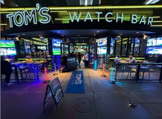 Toms Watch Bar