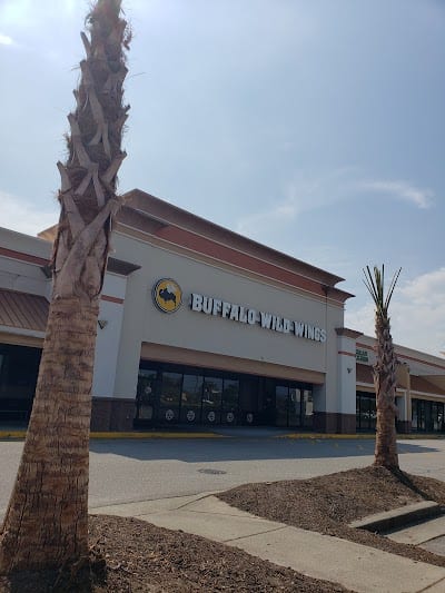 Buffalo Wild Wings Gril #3173