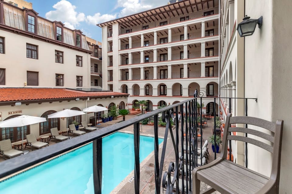 La Mansion Del Rio Hotel