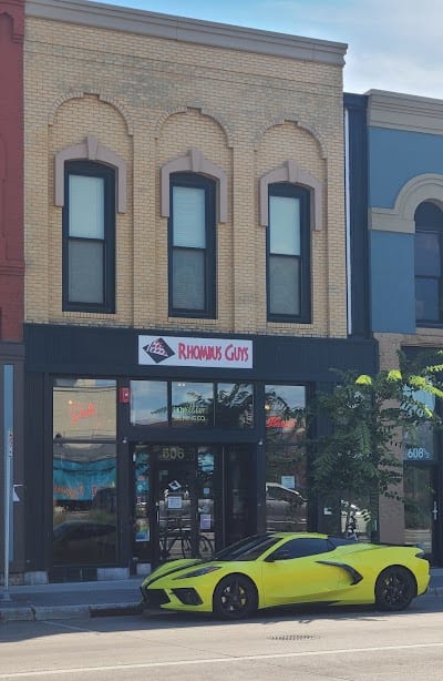 Rhombus Guy Pizza