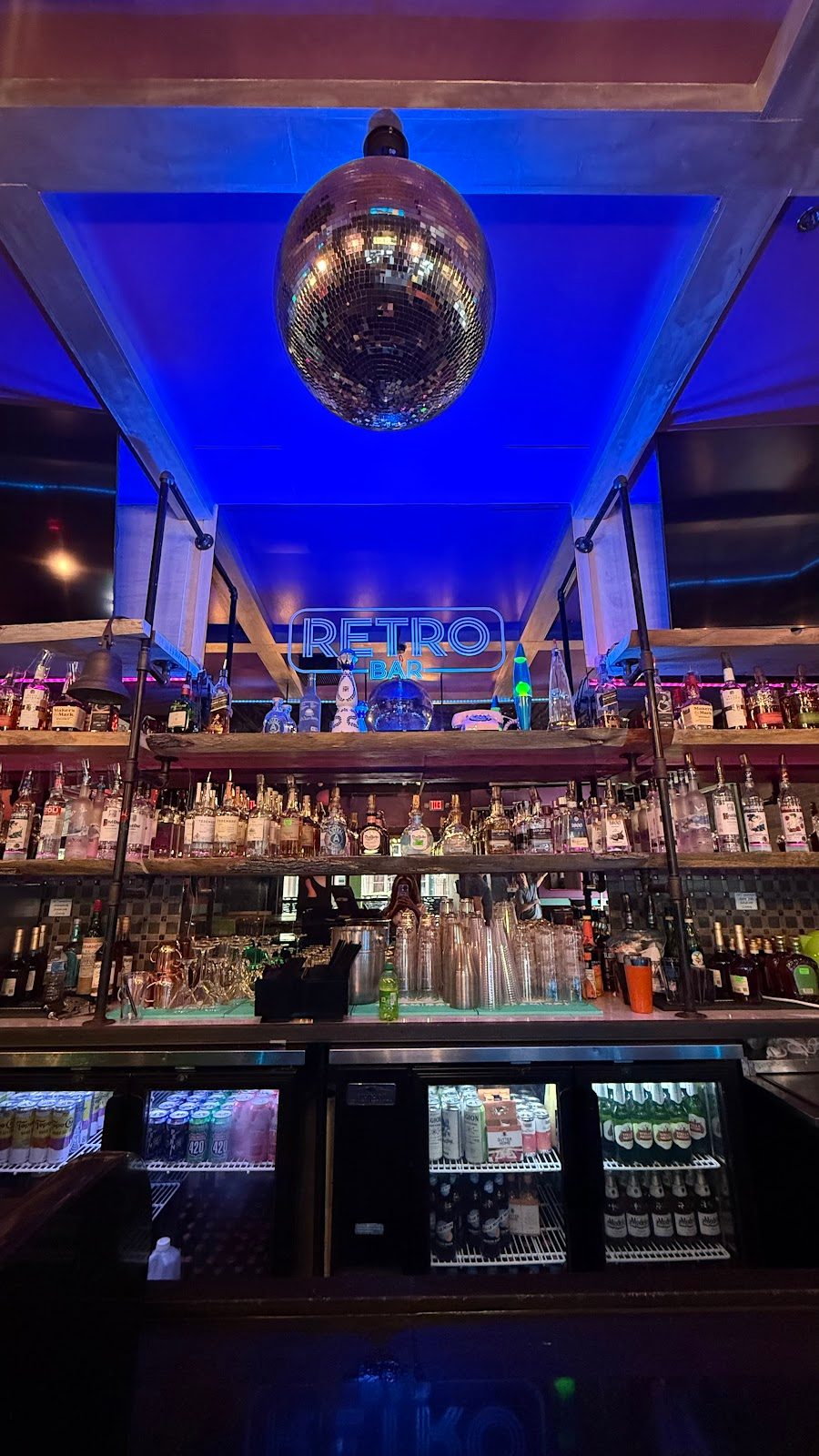 Retro Bar