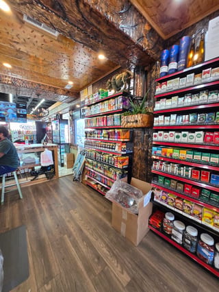 4Th Street Liquor