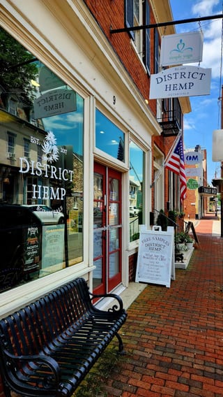 District Hemp Botanicals - Leesburg