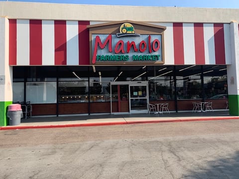 Manolo Farmers Market