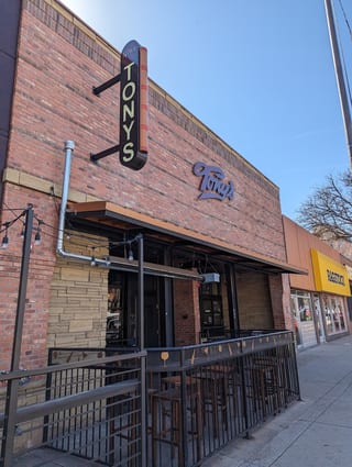 Tonys Bar & Rest