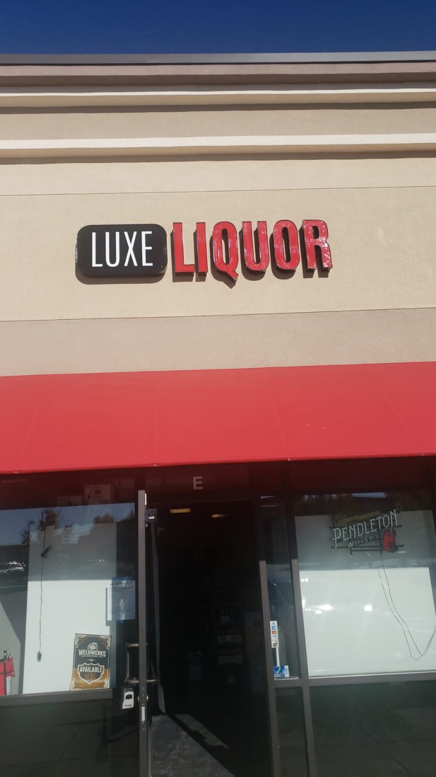Luxe Liquor