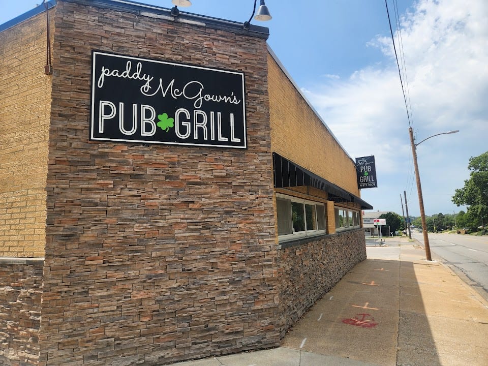 Paddy Mcgowns Pub & Grill