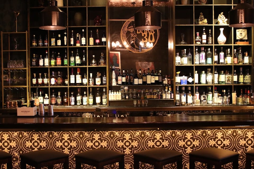 Dark 30 Wine & Cocktail Bar