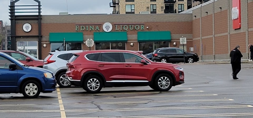 Edina Liquor