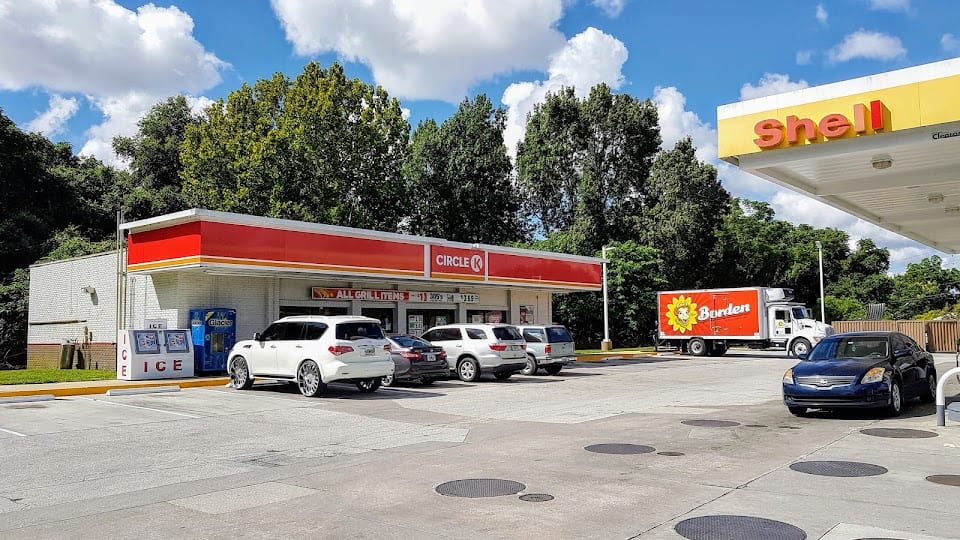 CIRCLE K (14990 W COLONIAL DR)