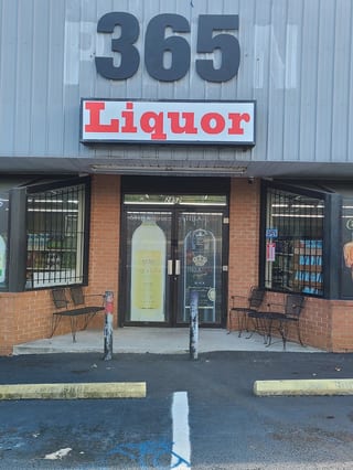 365 Liquors