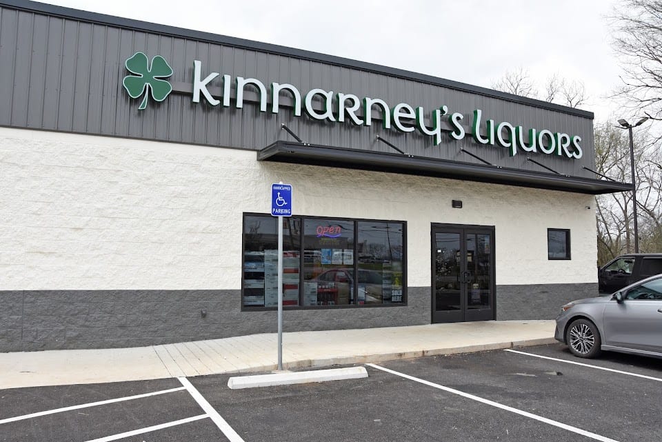 Kinnarneys Liquors