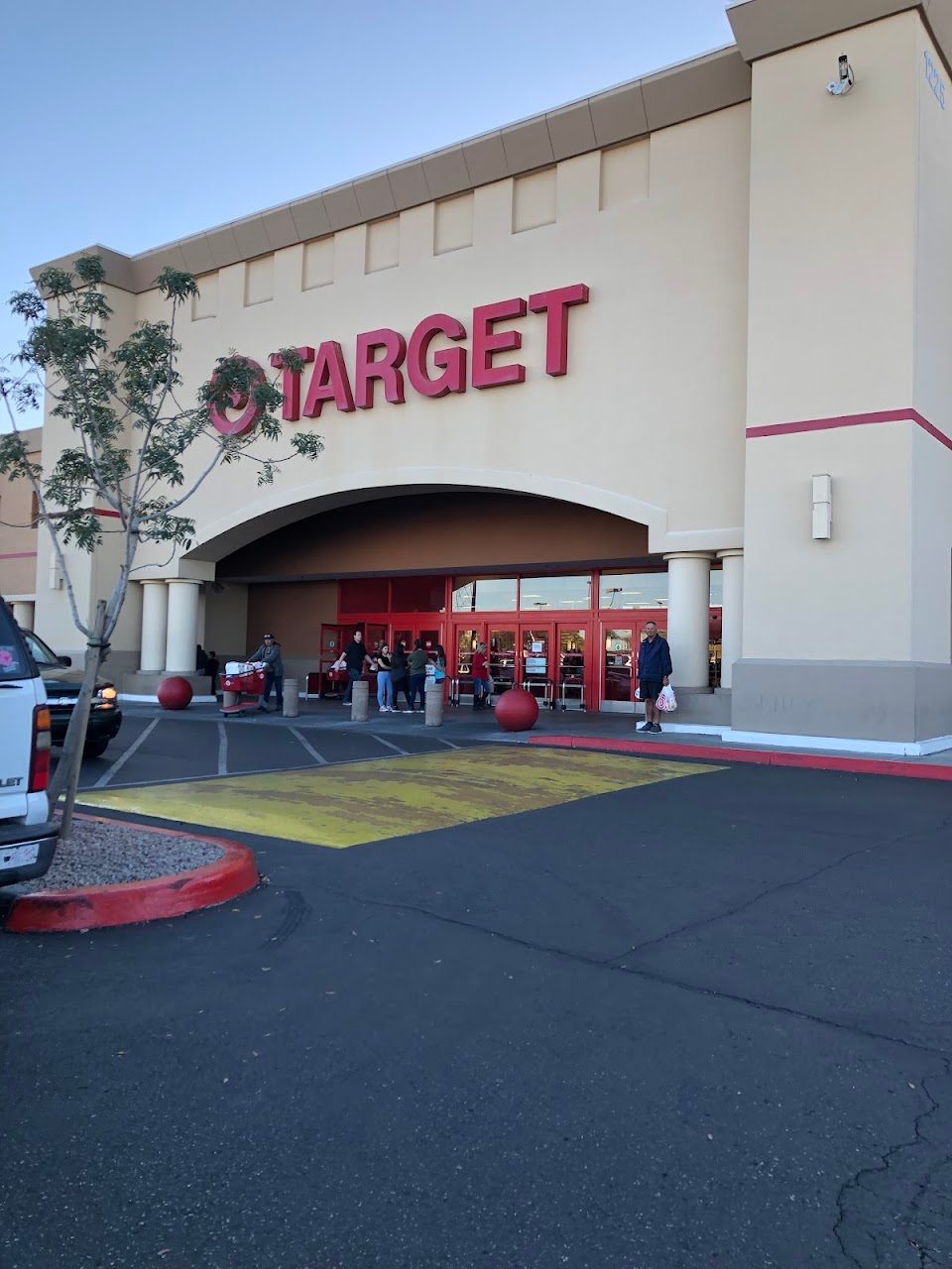 Target - Tucson Sw