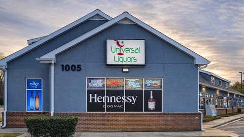 437 Liquors