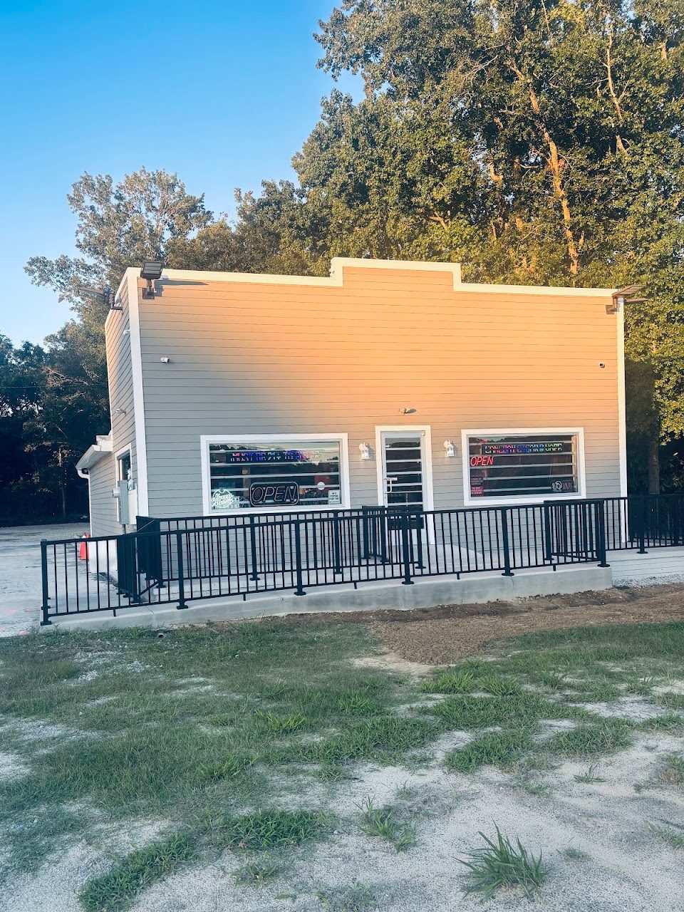 Cane Bay Beer & Vape (Chs)