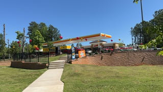 On The Way Gas And Grocery