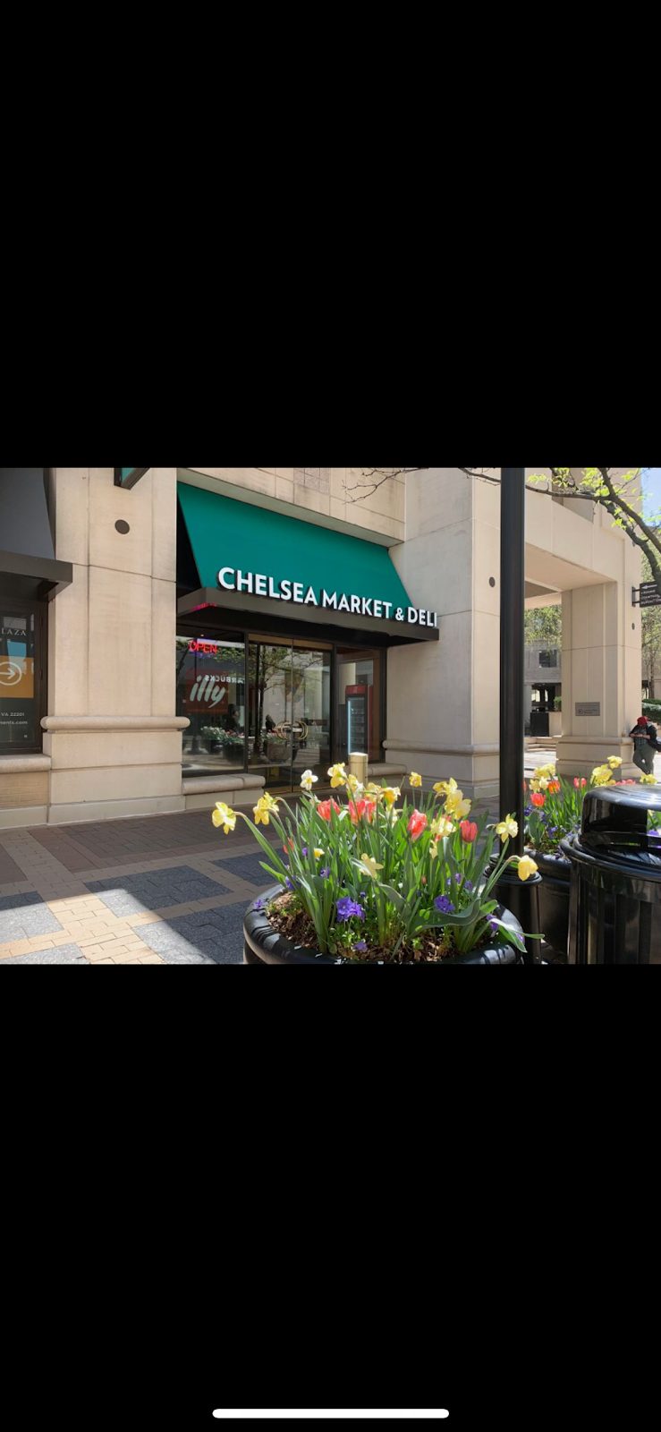 Chelsea Market & Deli
