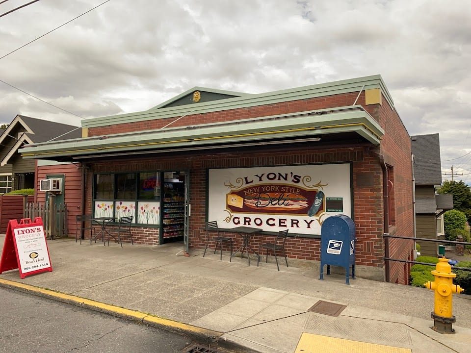 Lyons Grocery