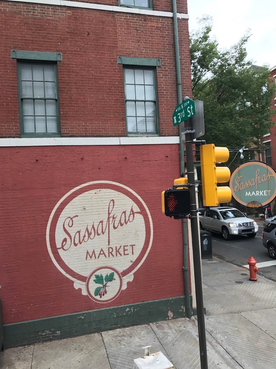 SASSAFRAS MARKET