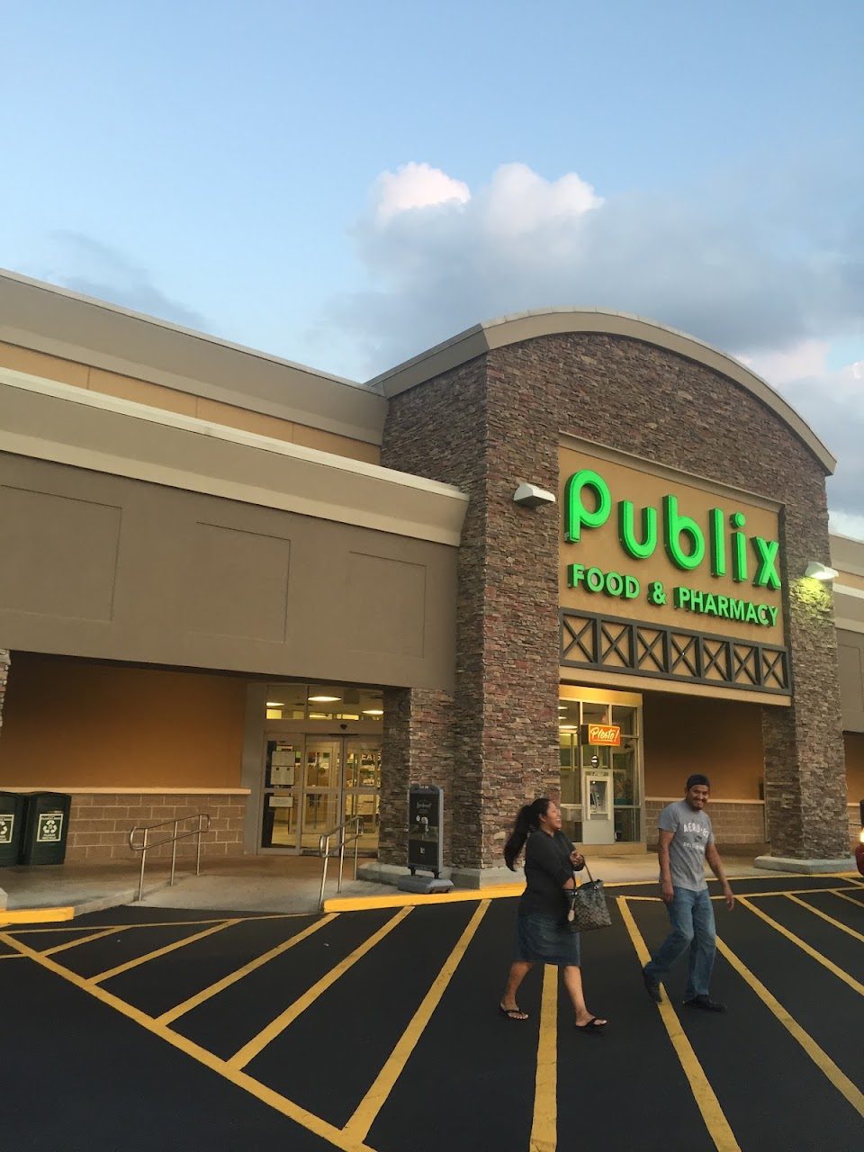 PUBLIX SUPER MARKET