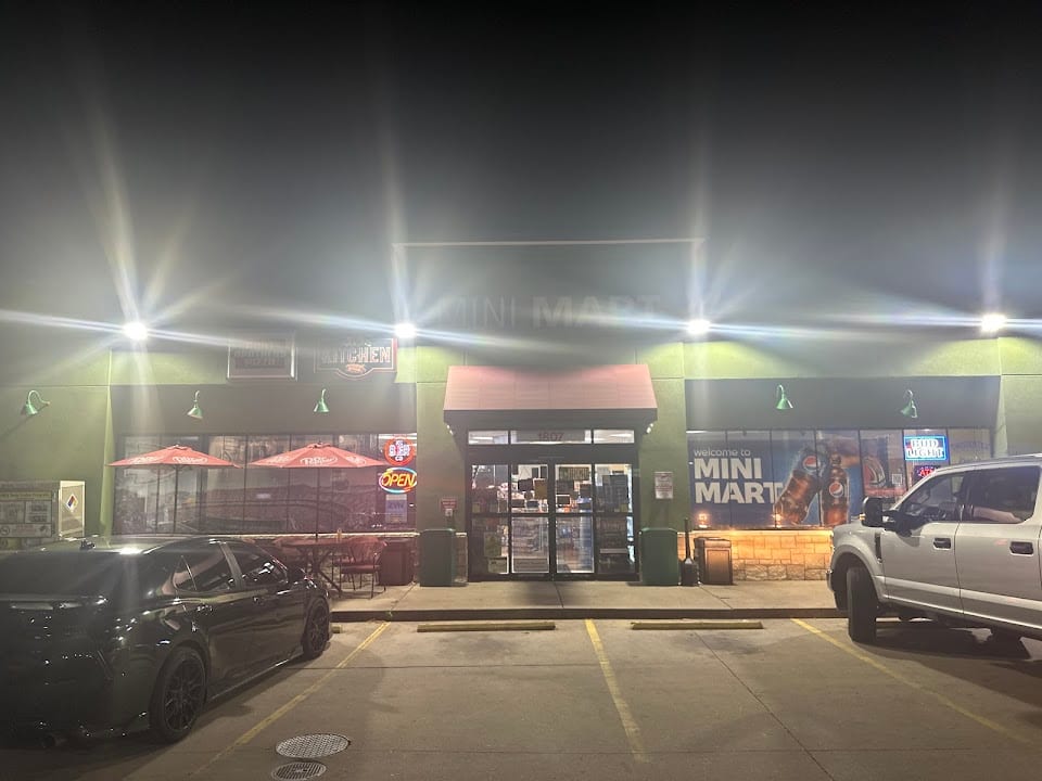 Dees Mini Mart