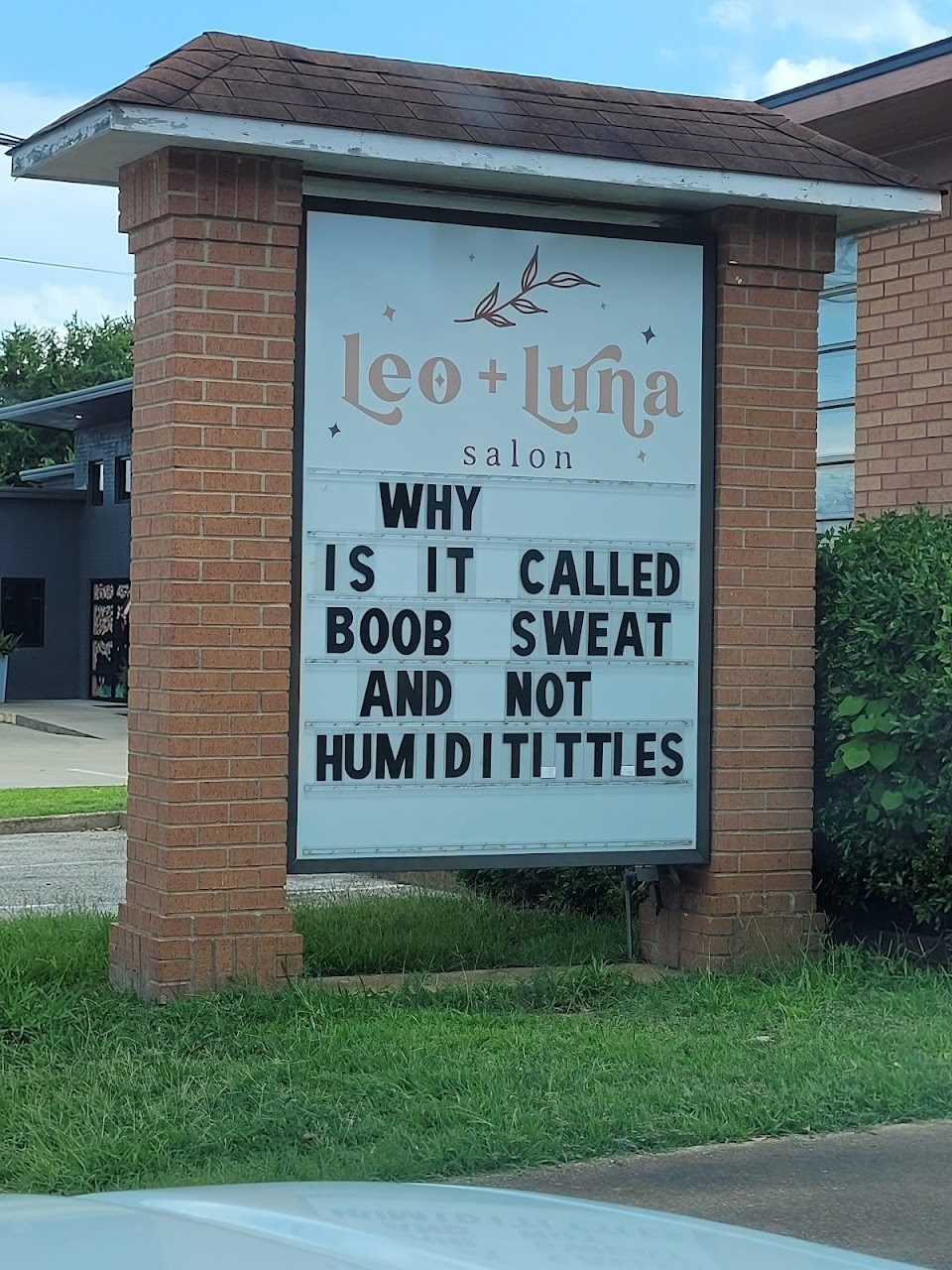 Leo + Luna Salon